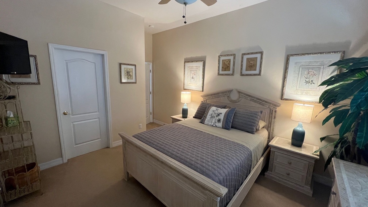 Photo of Bedroom in Caloosahatchee