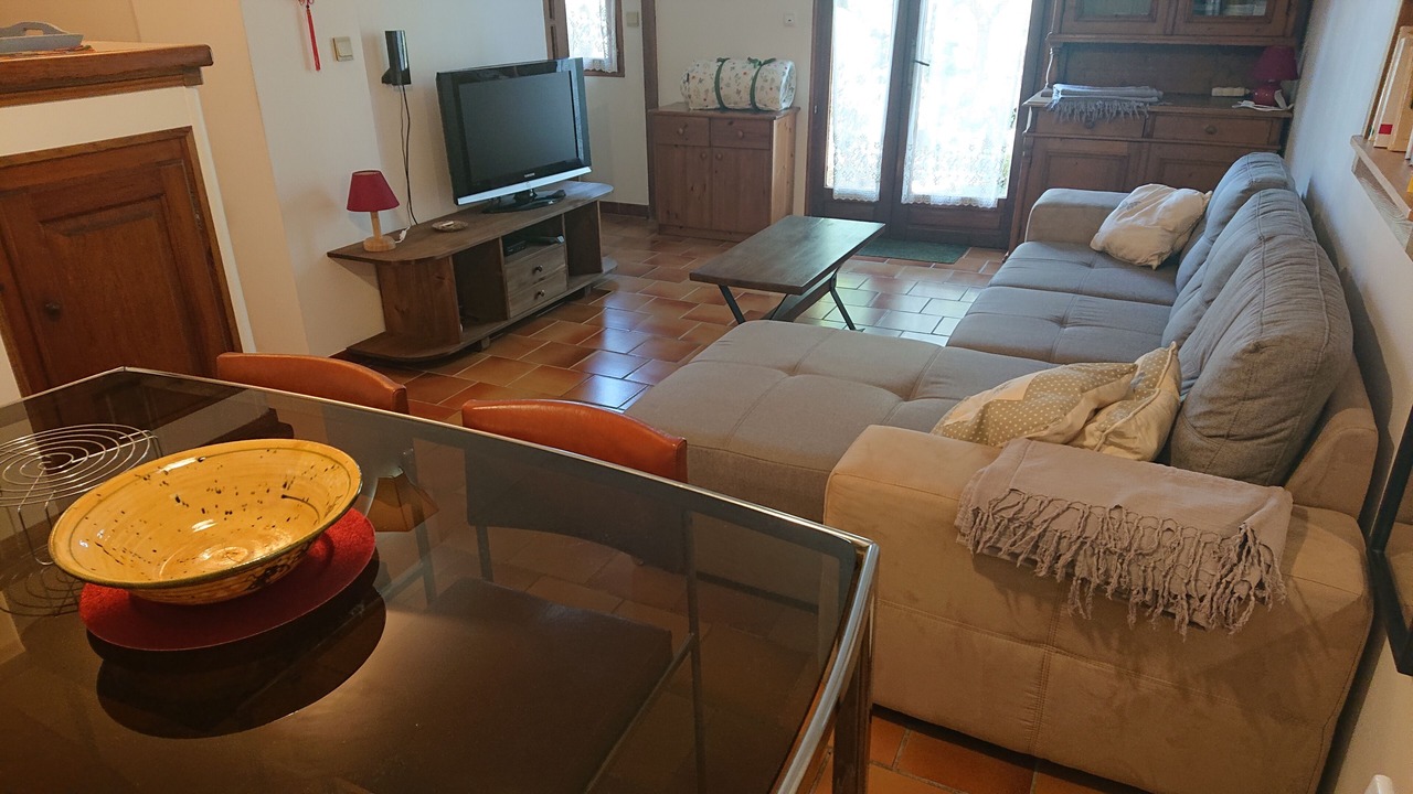 Photo of Livingroom in Grand Valinco