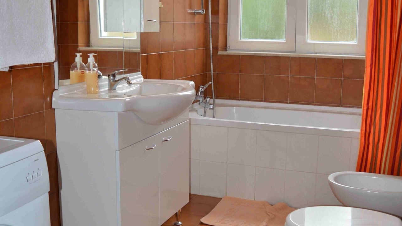 Photo of Bathroom in Punat