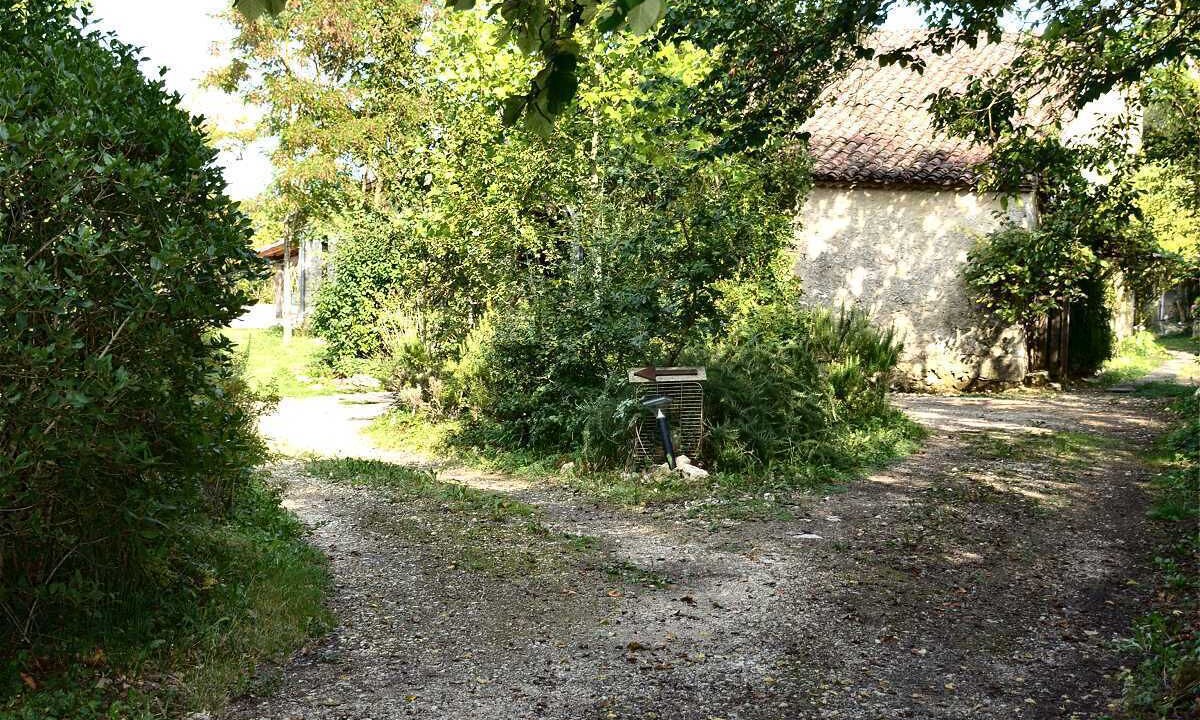 Photo of Others in L'Isle-Bouzon