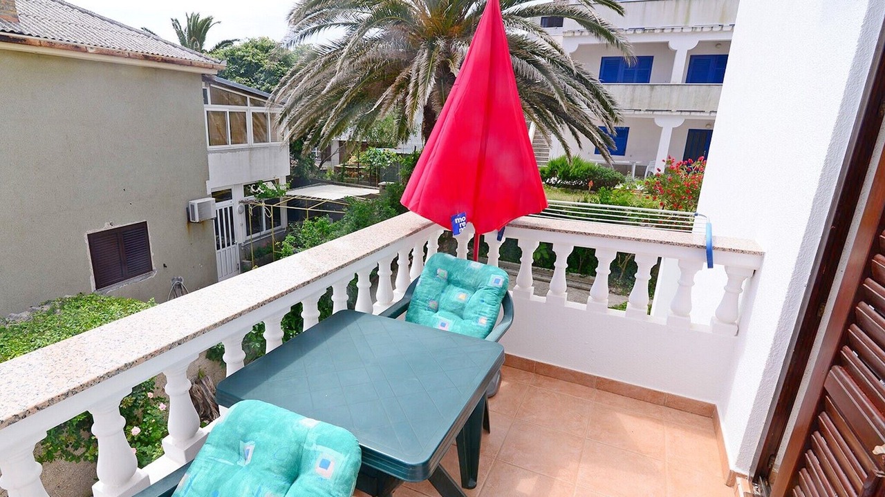 Photo of Outdoor in Cove Murtar