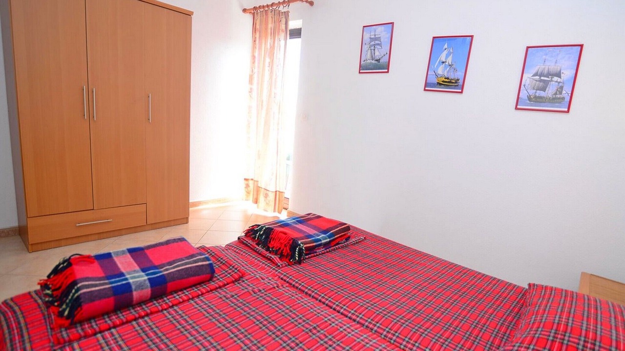 Photo of Bedroom in Cove Murtar