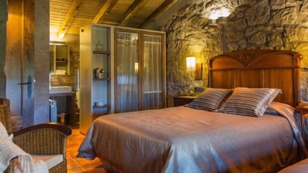 Photo of Bedroom in Casserres