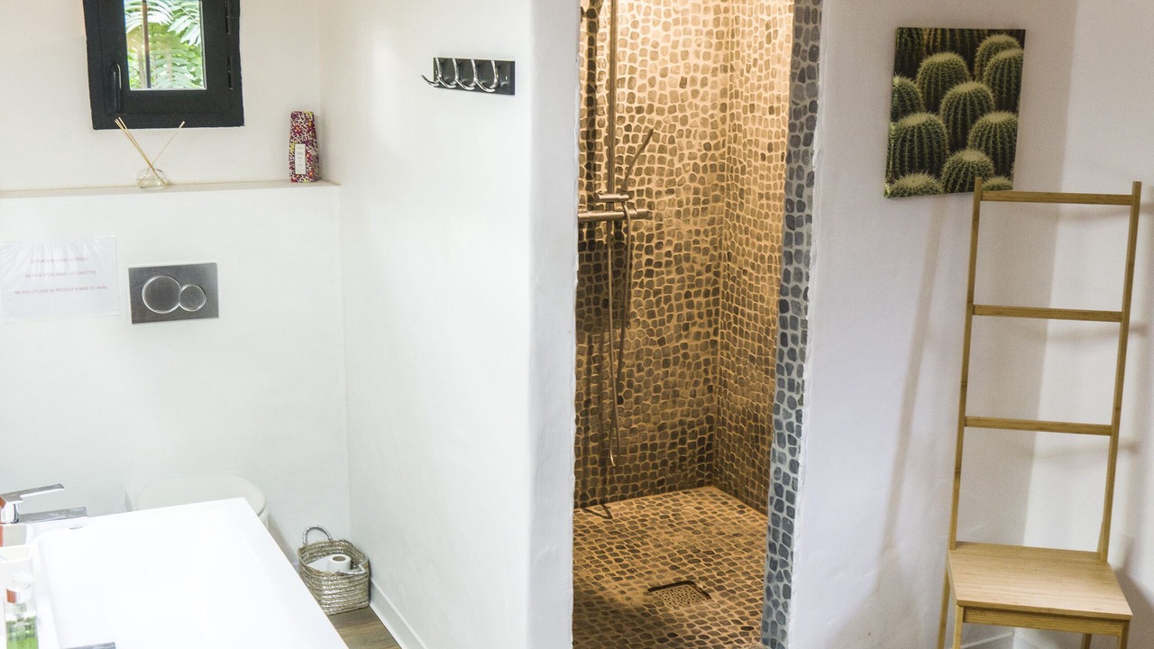 Photo of Bathroom in Bagnols-sur-Ceze