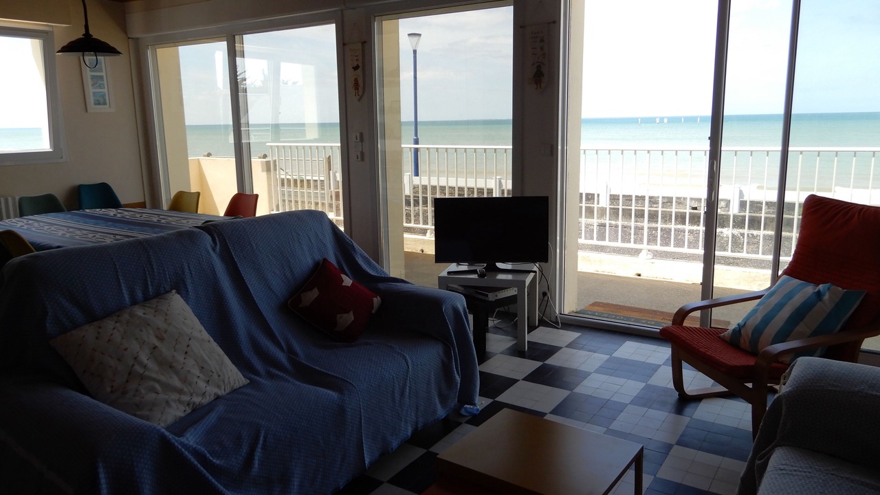 Photo of Livingroom in Hauteville-sur-Mer