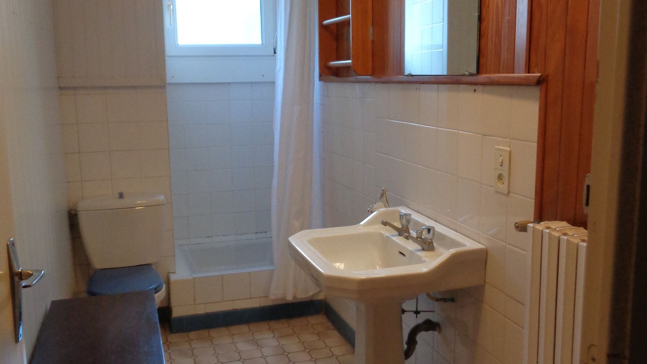 Photo of Bathroom in Plobannalec-Lesconil