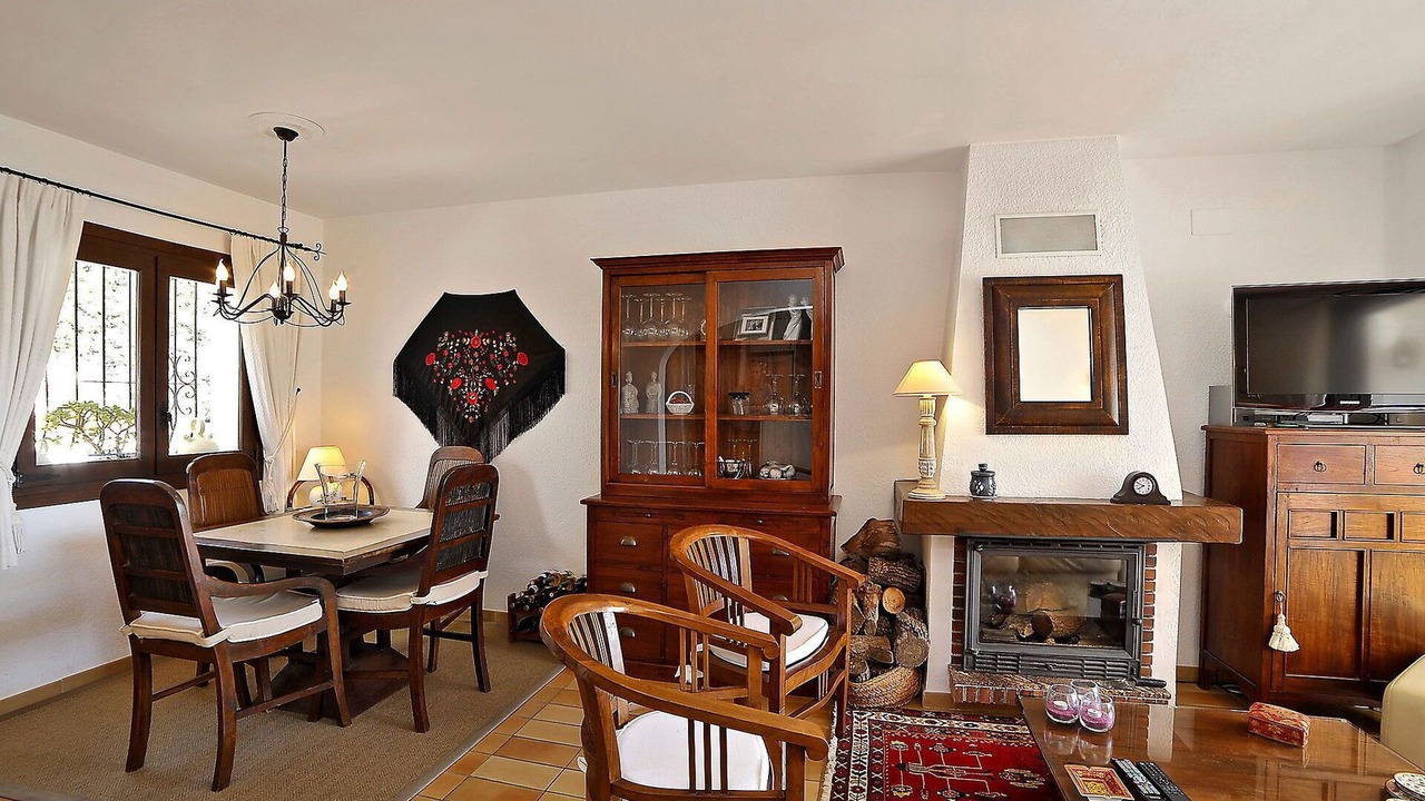 Photo of Bedroom in Arnella