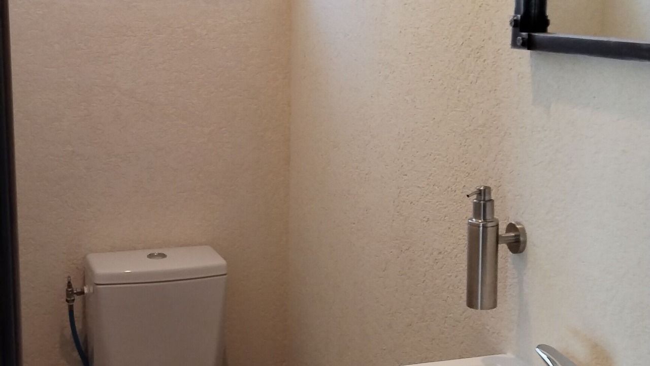 Photo of Bathroom in Cardet