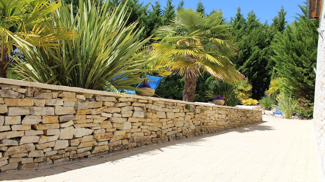 Photo of Outdoor in Mauroux