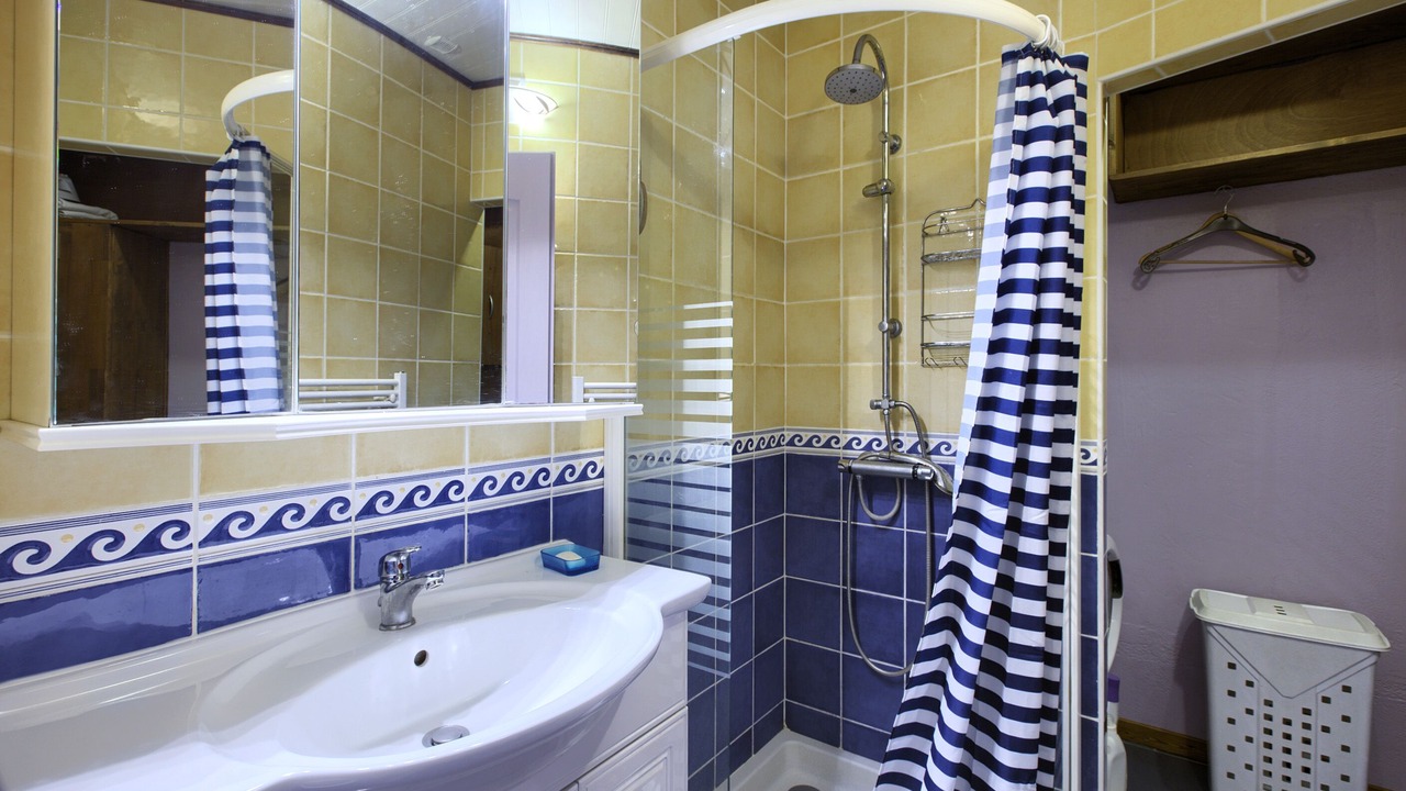 Photo of Bathroom in Pessac-sur-Dordogne