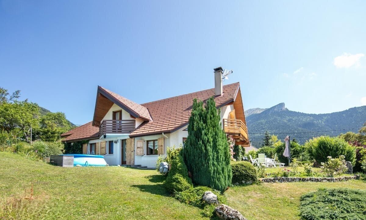 Photo of Outdoor in Sarcenas