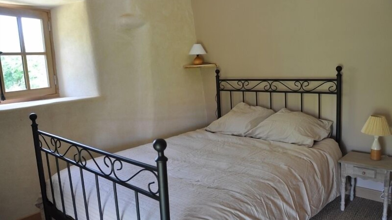 Photo of Bedroom in Baguer-Morvan