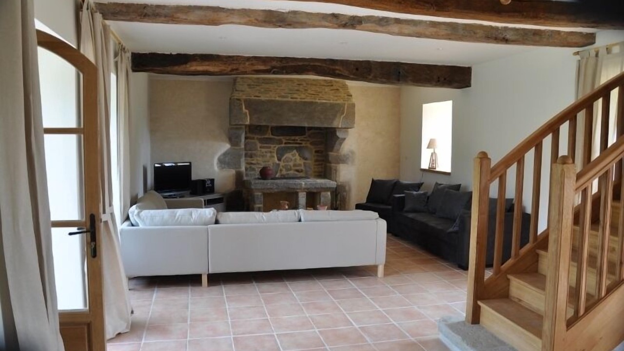 Photo of Livingroom in Baguer-Morvan