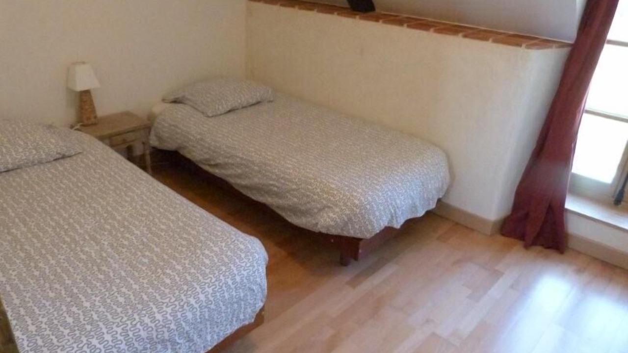 Photo of Bedroom in Baguer-Morvan