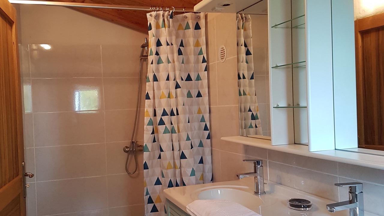 Photo of Bathroom in Chiatra