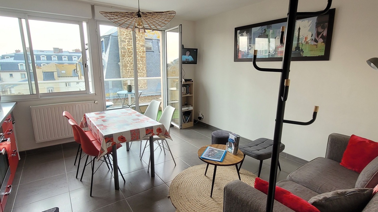 Photo of Livingroom in Courtoisville-Sillon-Moka