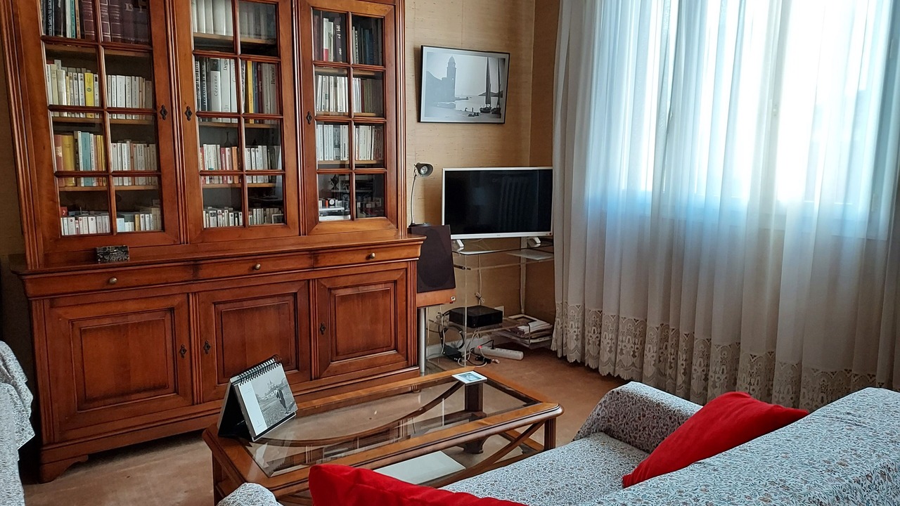 Photo of Livingroom in Quartier de la Chapelle