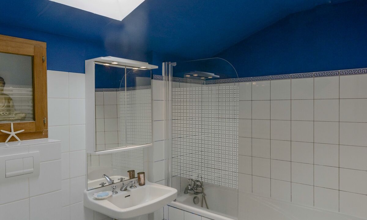Photo of Bathroom in Pornic