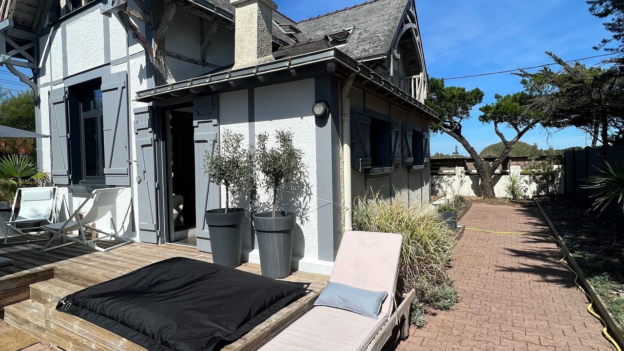 Photo of Patio Balcony in Batz-sur-Mer