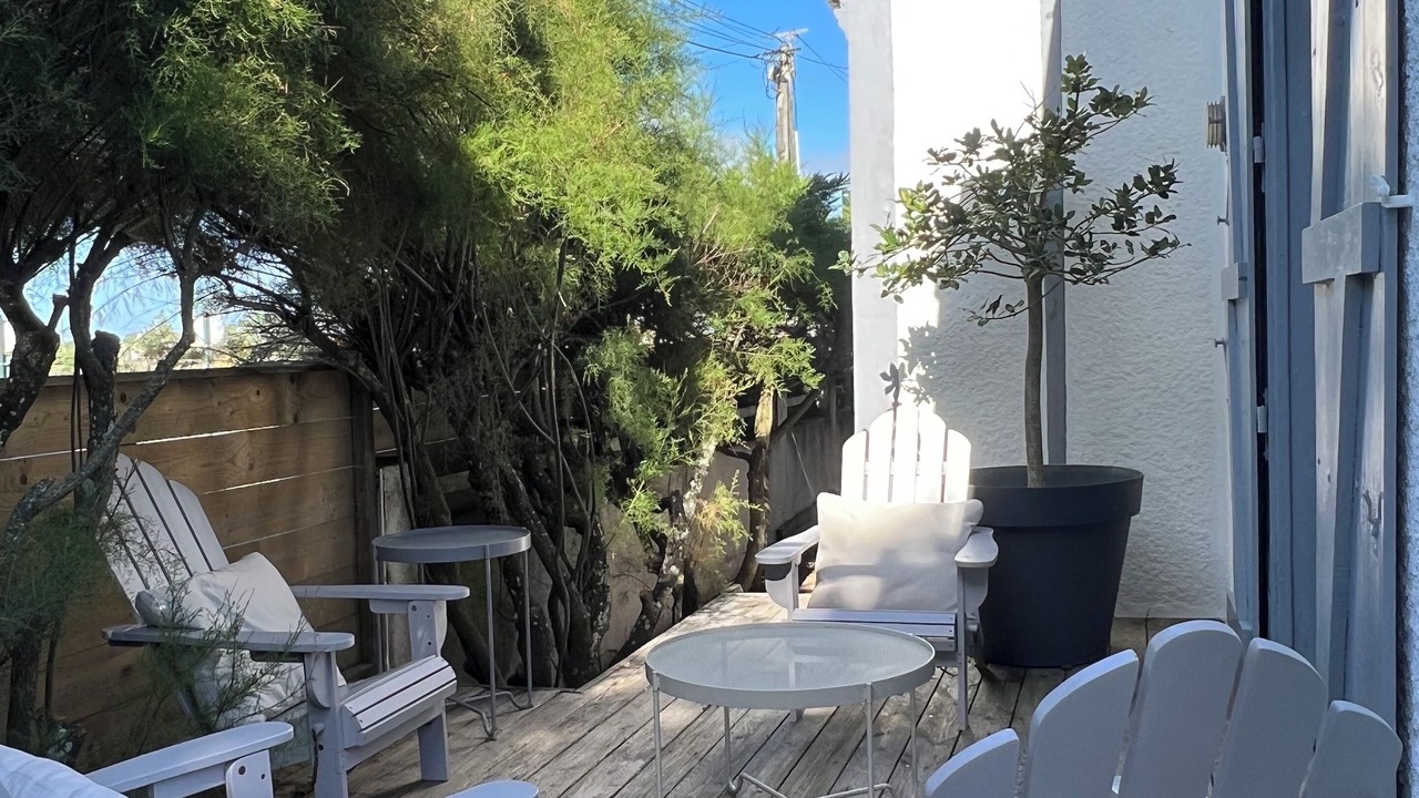 Photo of Patio Balcony in Batz-sur-Mer