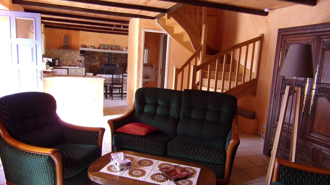 Photo of Livingroom in Dineault
