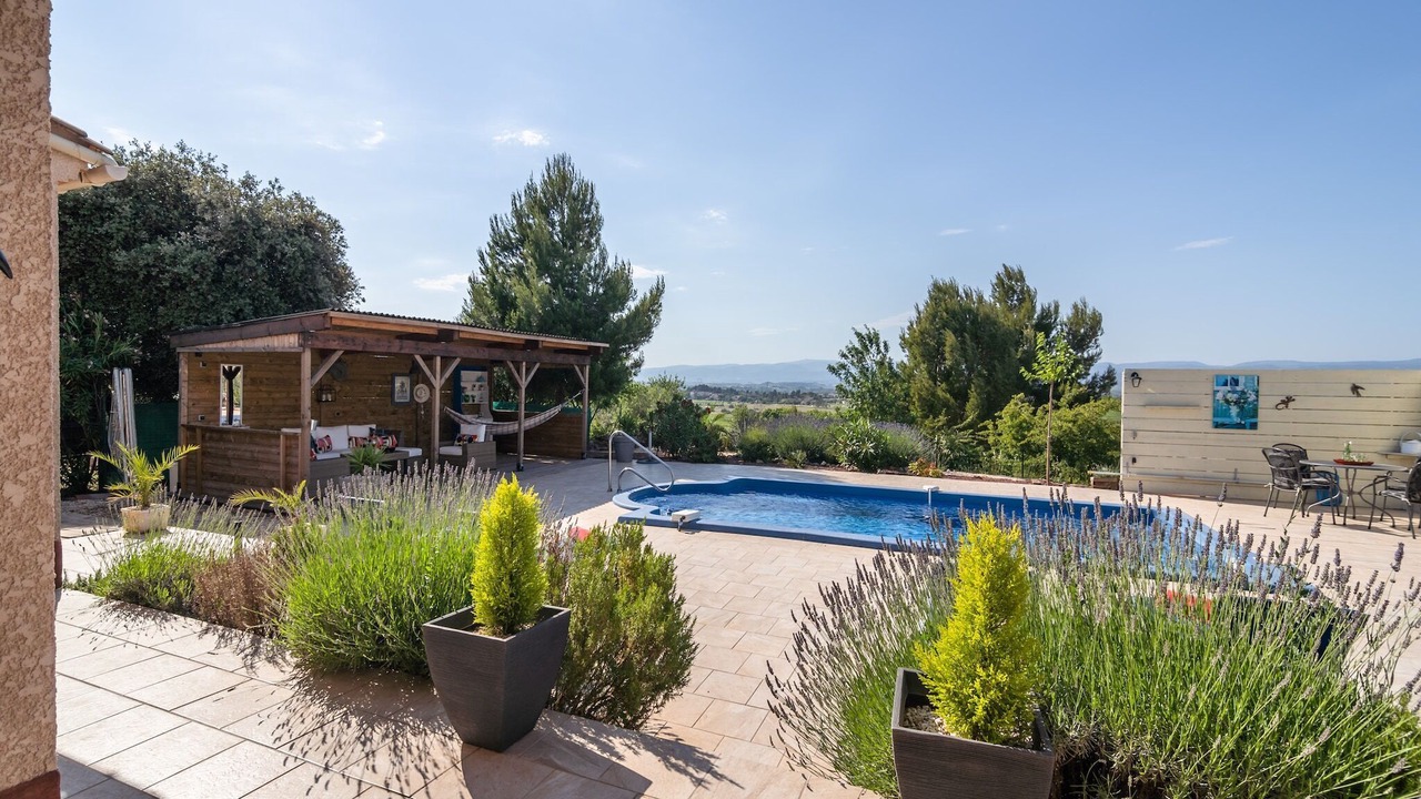 Photo of Outdoor in Escales