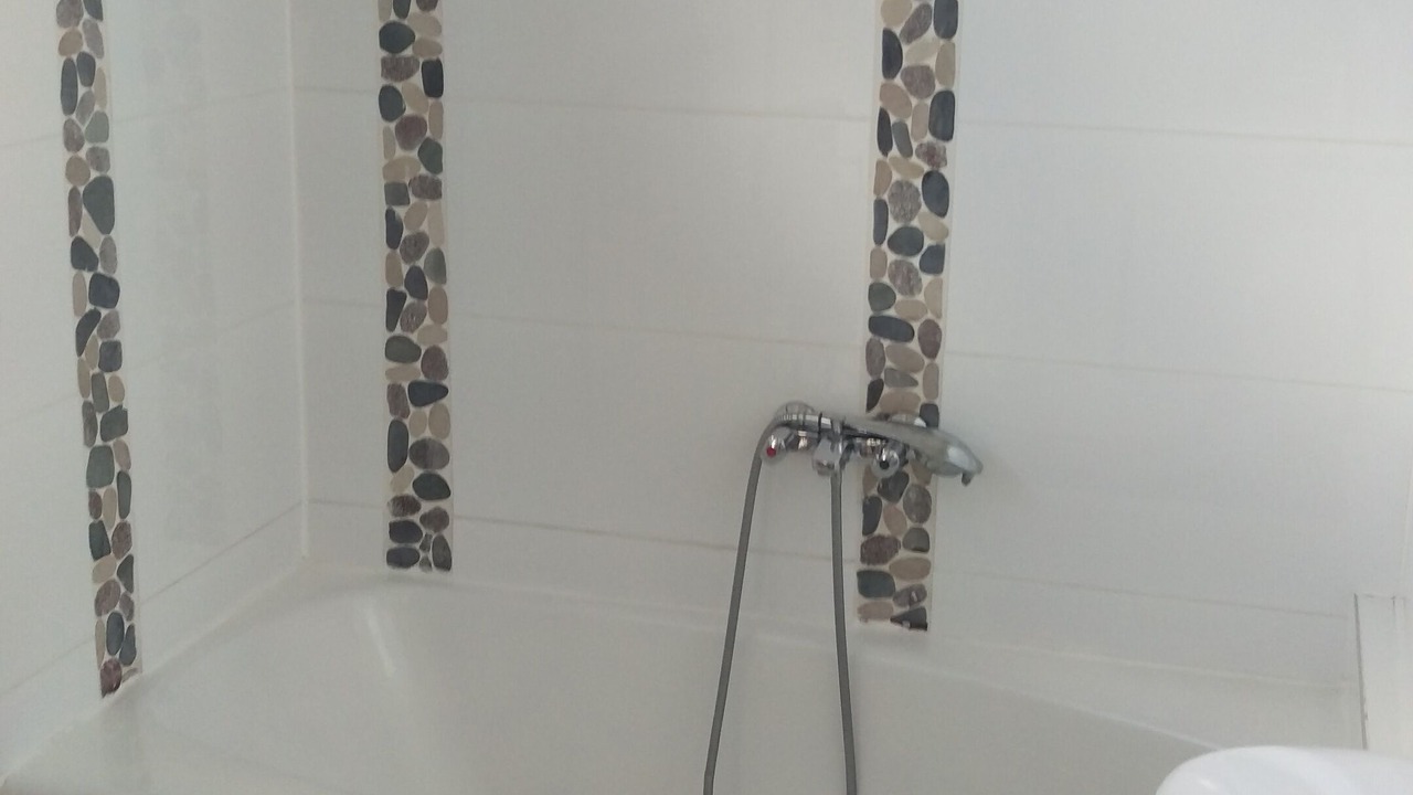 Photo of Bathroom in Pentrez