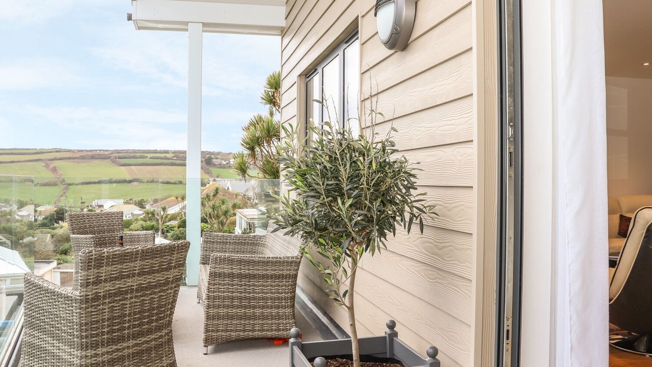 Photo of Patio Balcony in Praa Sands