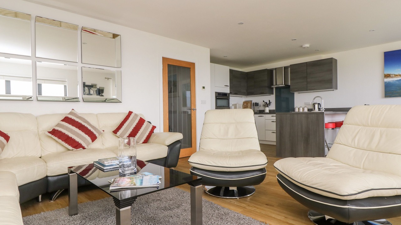 Photo of Livingroom in Praa Sands