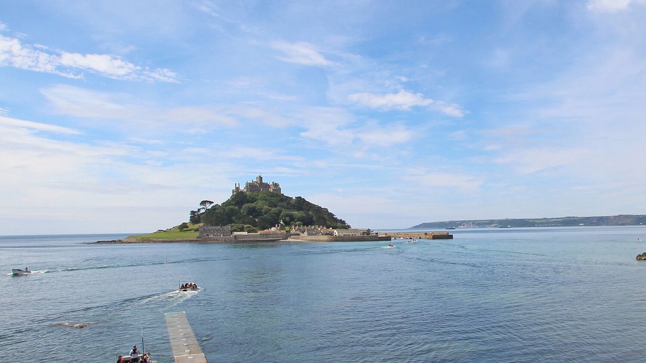 Photo of Others in Praa Sands