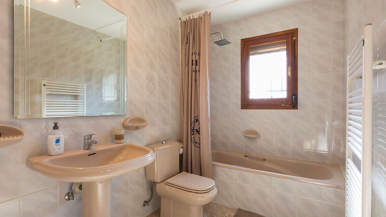 Photo of Bathroom in Orba
