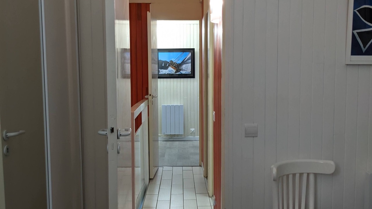 Photo of Bedroom in Claouey