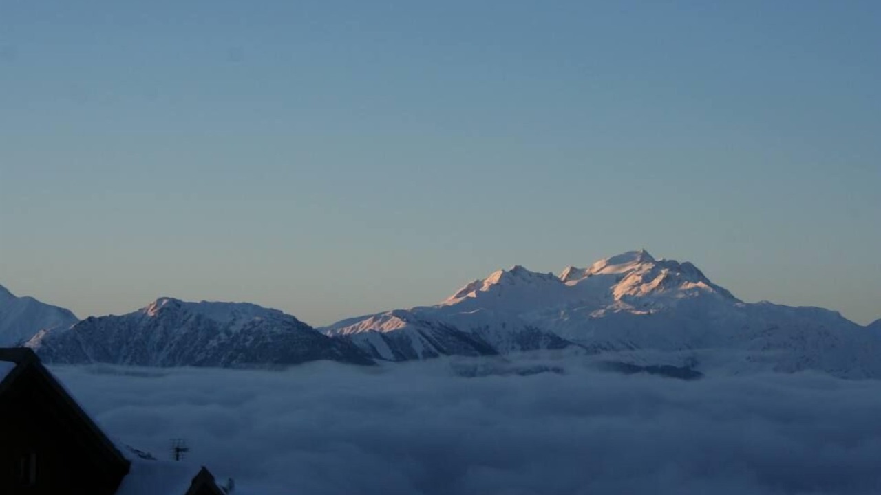Photo of Others in Montgellafrey