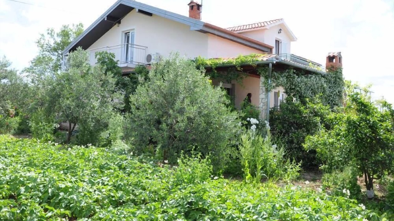 Photo of Outdoor in Turanj