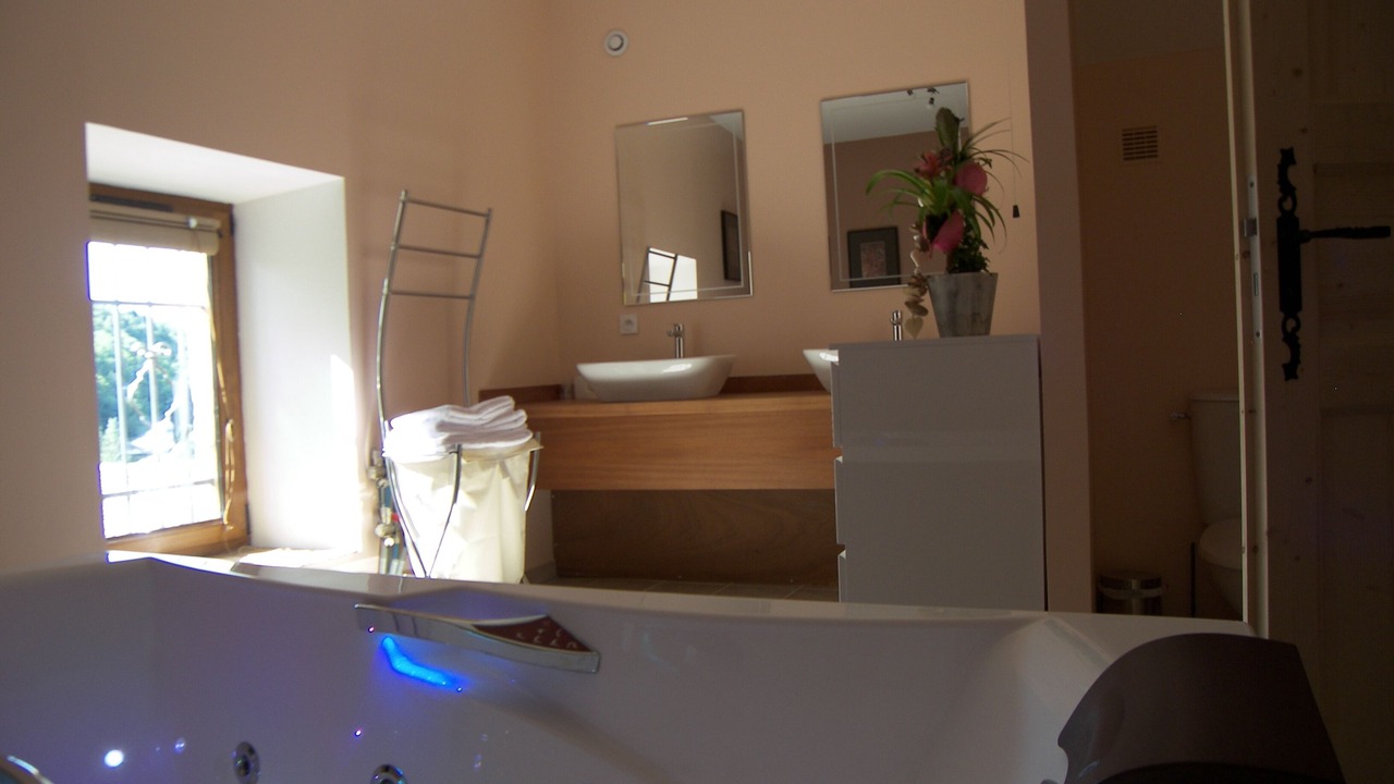Photo of Bathroom in Sainte-Eulalie-d'Olt