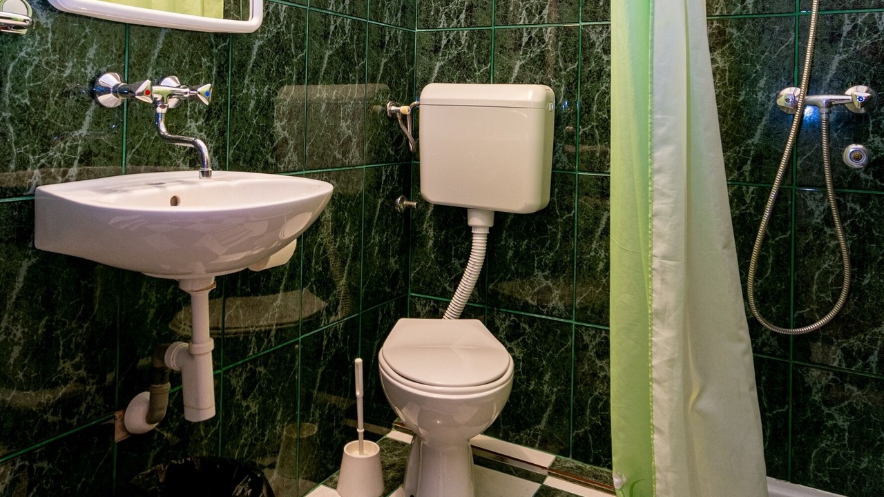 Photo of Bathroom in Tkon