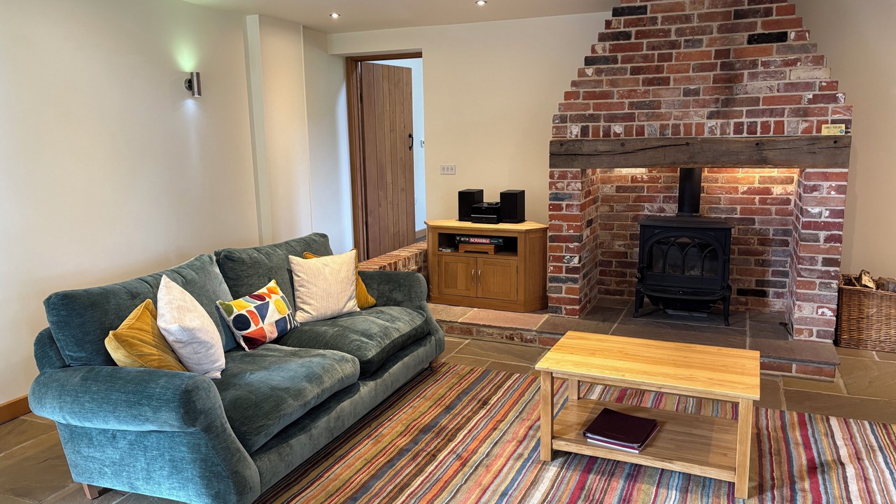 Photo of Livingroom in Compton