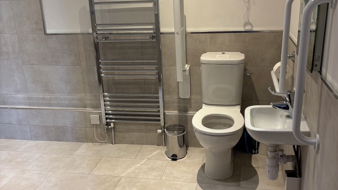 Photo of Bathroom in Compton