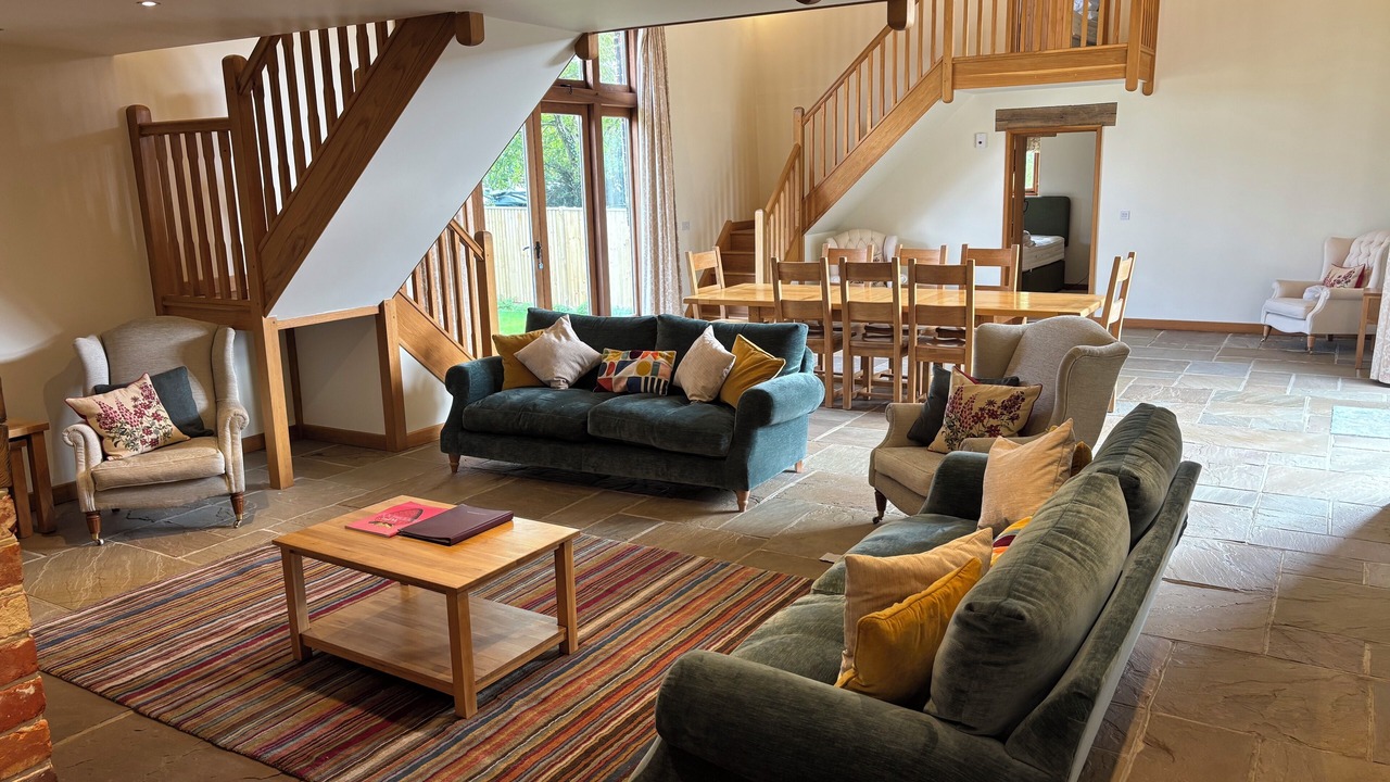 Photo of Livingroom in Compton