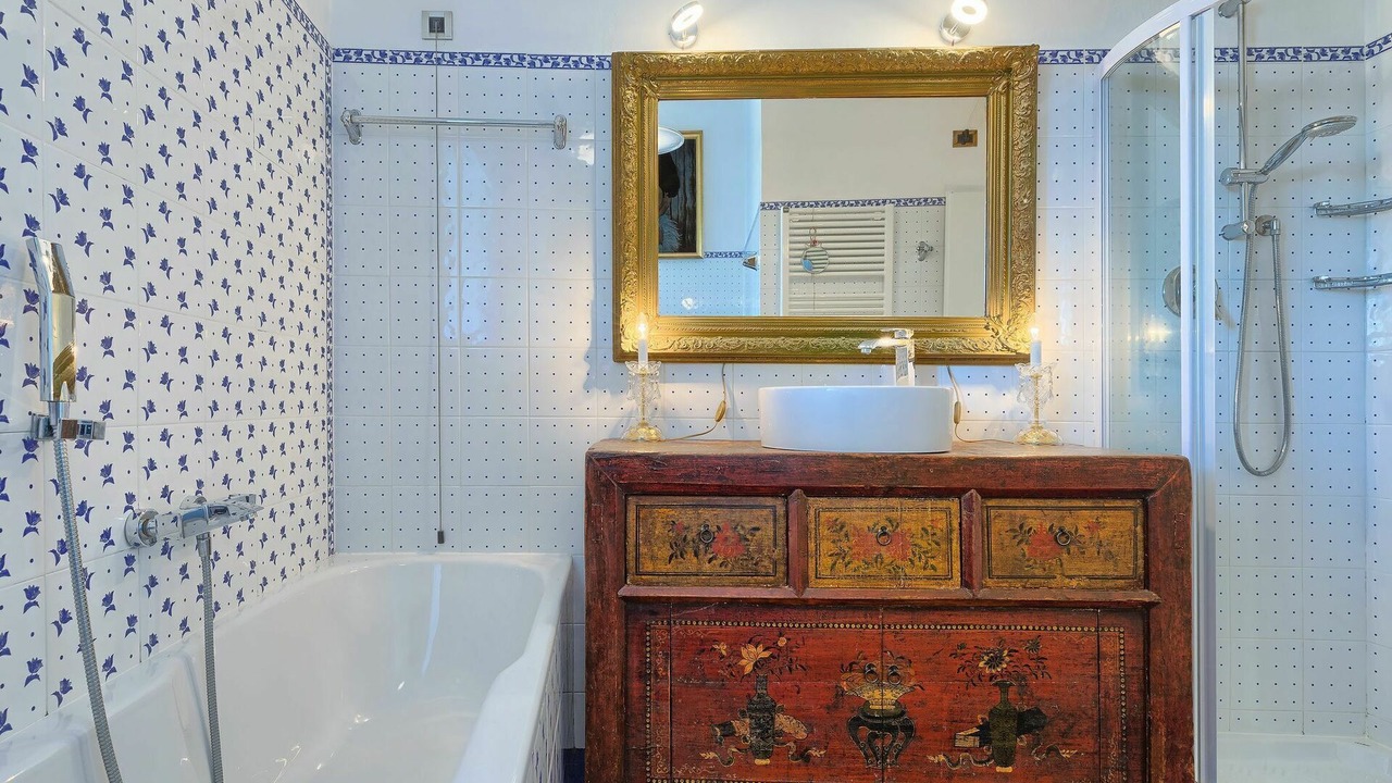 Photo of Bathroom in Katoro
