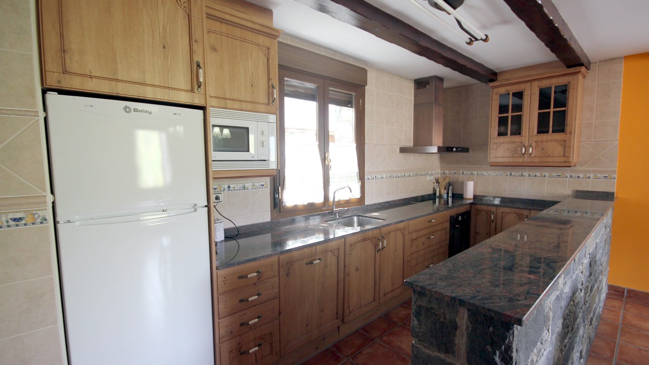 Photo of Kitchen in Saravillo