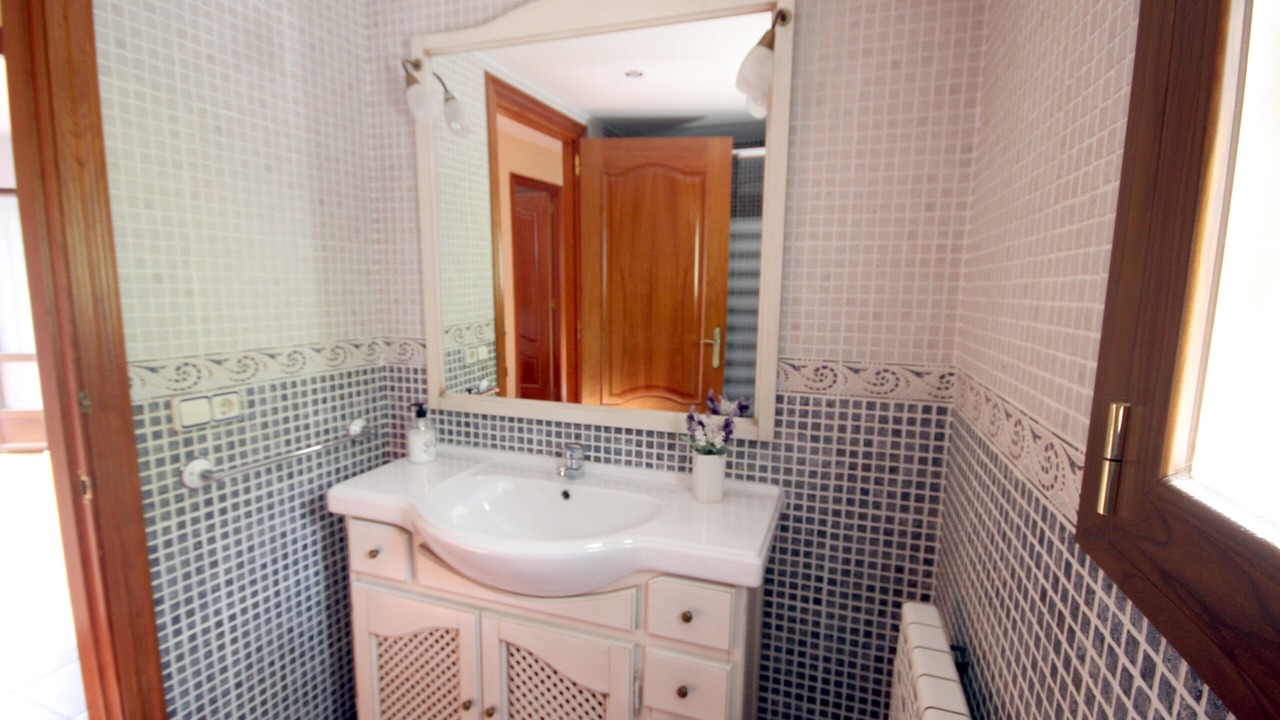Photo of Bathroom in Saravillo