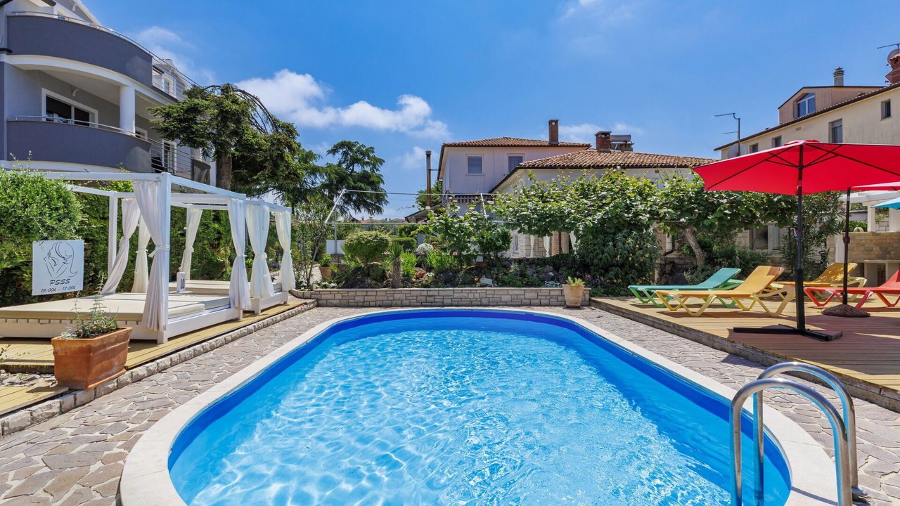Photo of Outdoor in Monterol