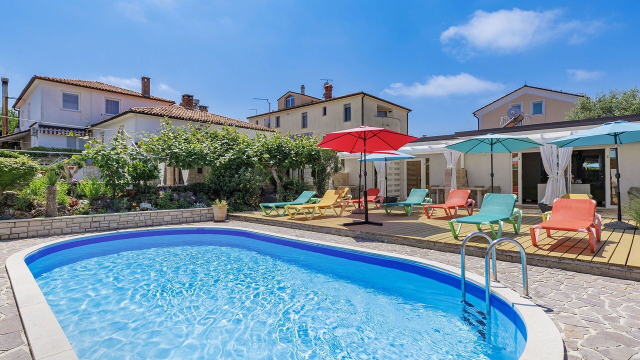 Photo of Outdoor in Monterol
