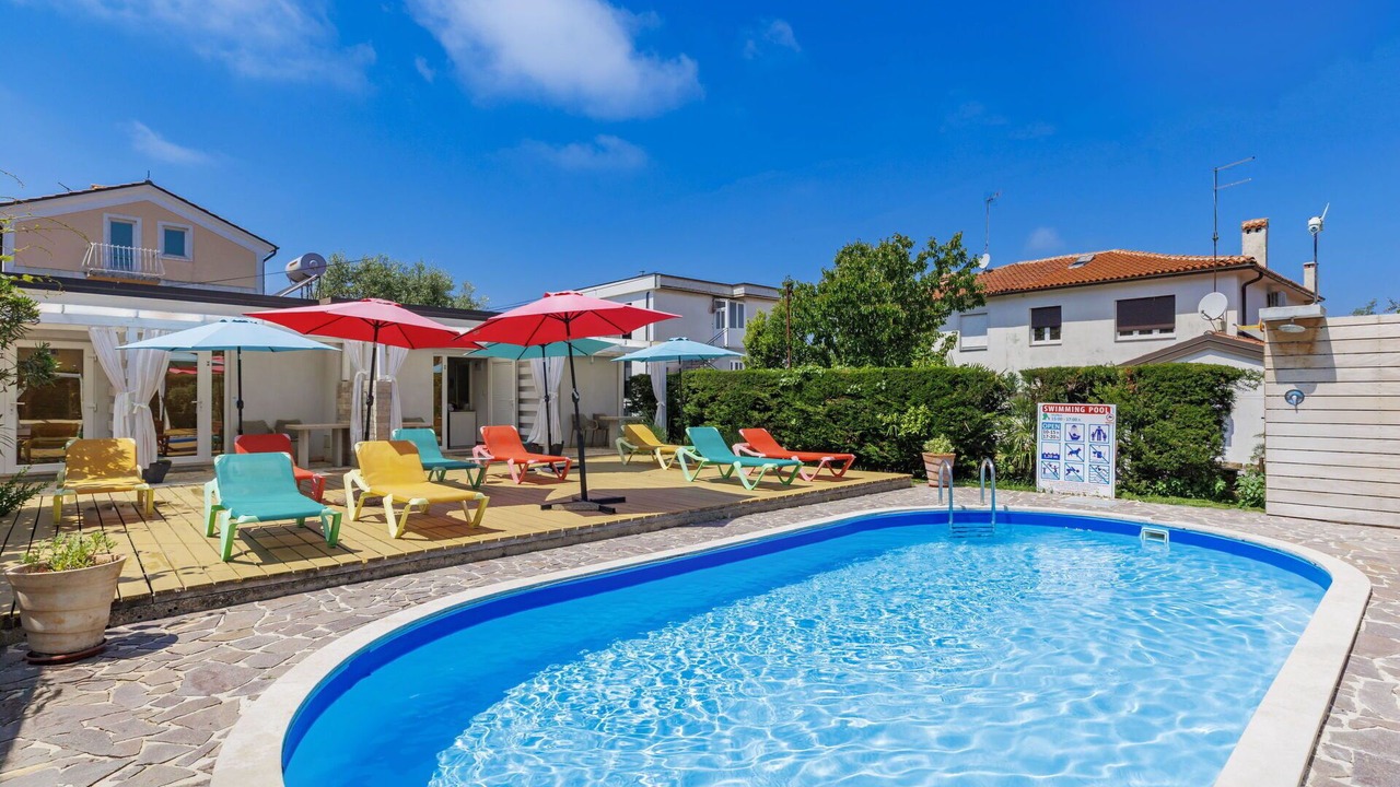 Photo of Outdoor in Monterol