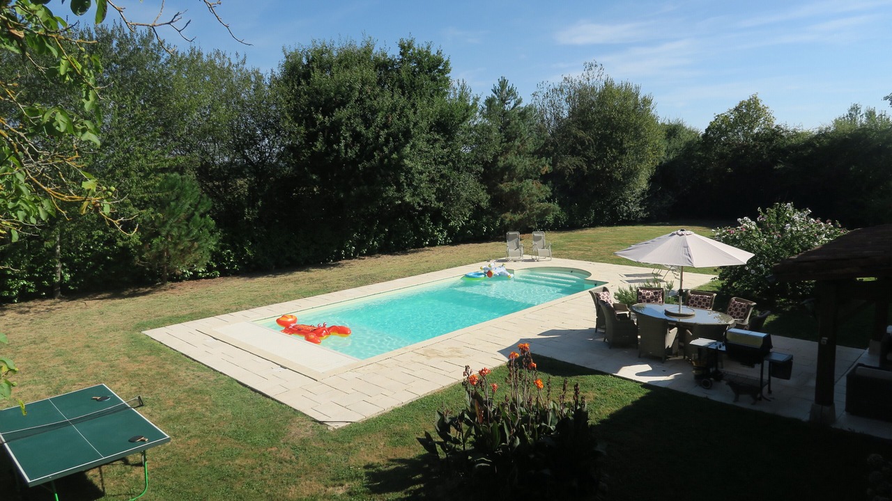 Photo of Outdoor in Estampes