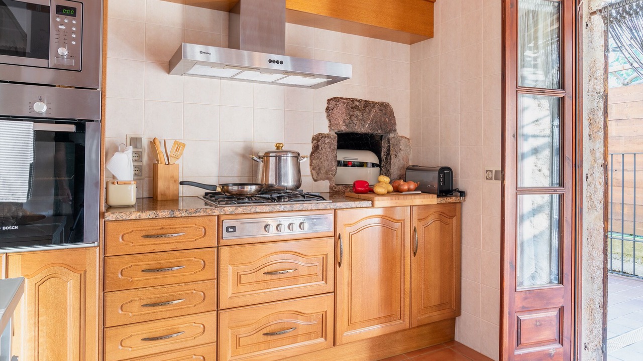 Photo of Kitchen in Boadella i les Escaules