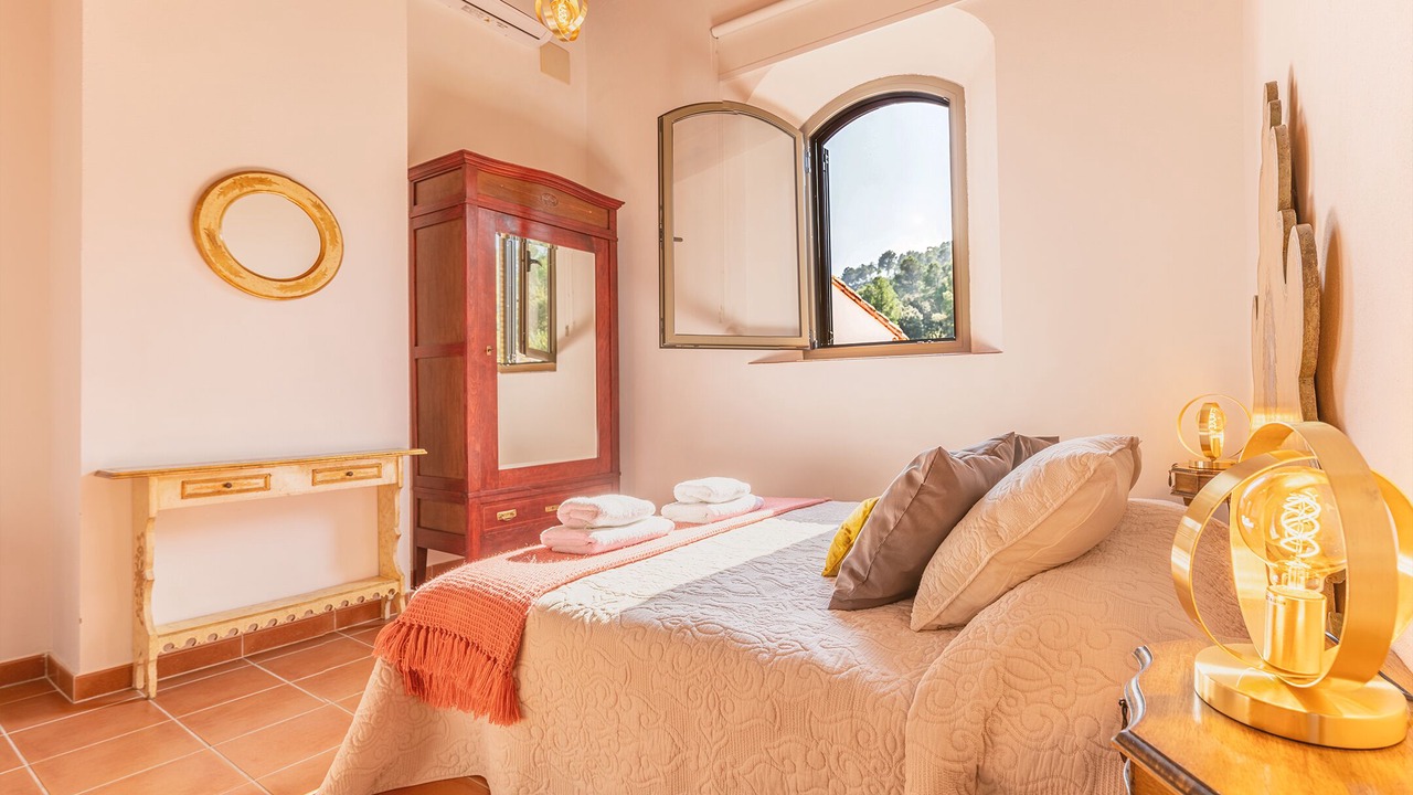 Photo of Bedroom in Boadella i les Escaules