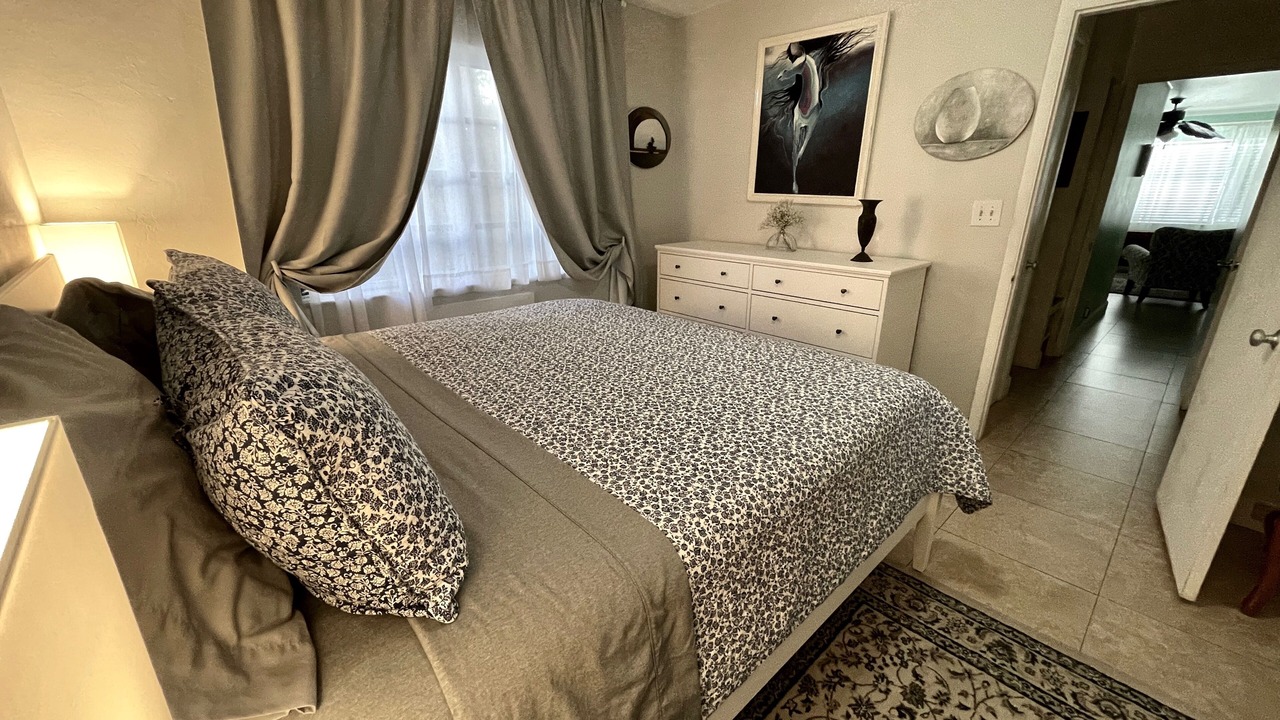 Photo of Bedroom in North Beach