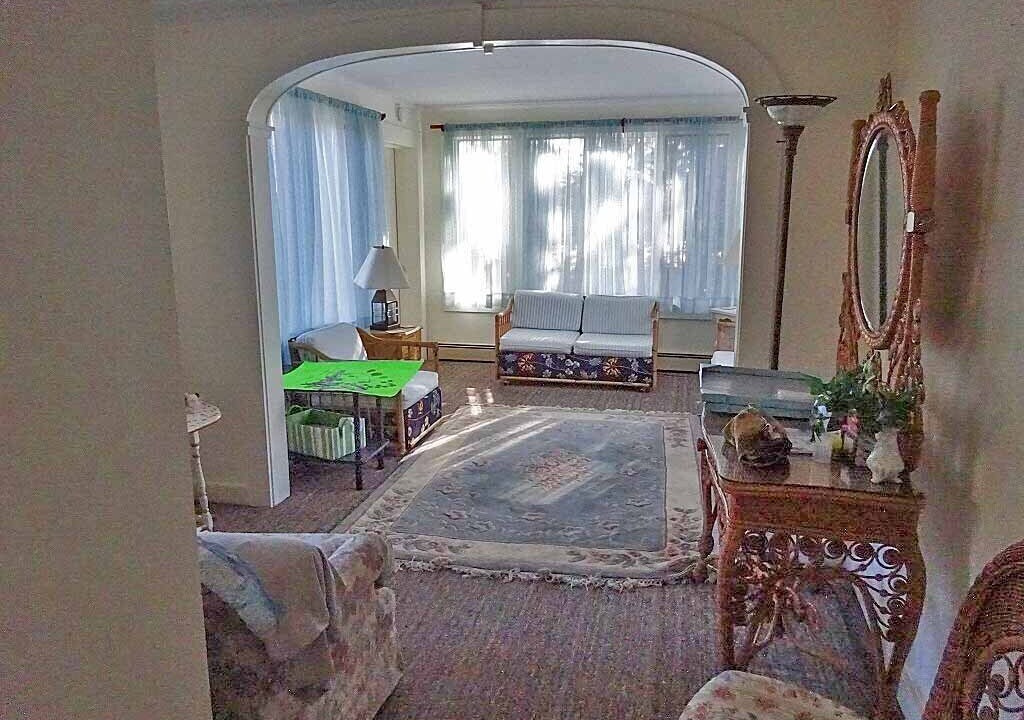 Photo of Livingroom in West Yarmouth